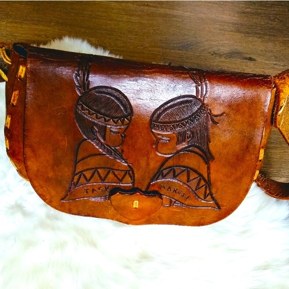 Native American Leather tooled Bag - Picture 6 of 7